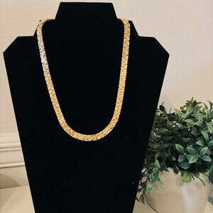 Gold Tone Textured Chain Necklace – Bold Classic
